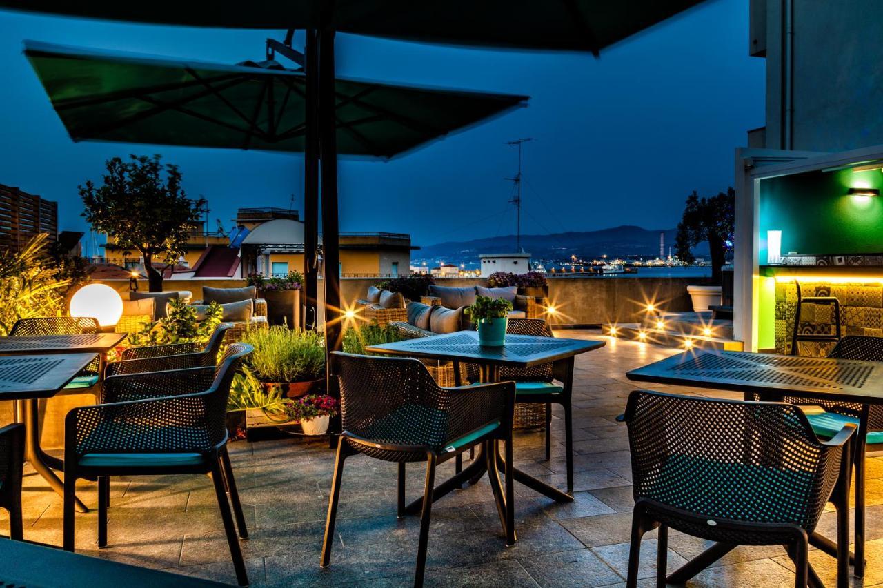 Manzoni 46 - Ospitalita Siciliana Bed and Breakfast Milazzo Exteriör bild