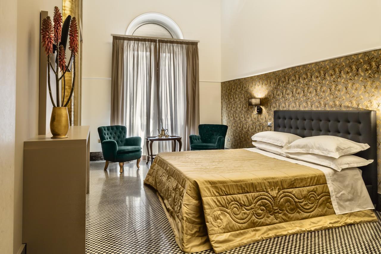Manzoni 46 - Ospitalita Siciliana Bed and Breakfast Milazzo Exteriör bild